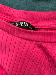 Hot Pink Ribbed Crop | Twist Front | Soft &amp; Trendy