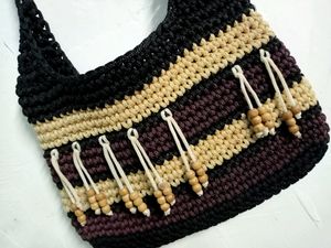 Handmade Slingbag 🌻