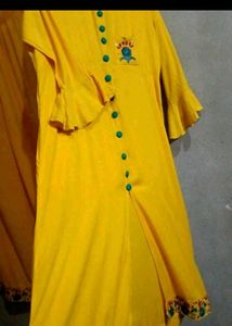 🔸 &#34;Embroidered Slit Gown Kurti with Palazzo Set&#34;