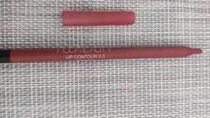 Huda Beauty Lip Contour 2.0 - Rusty Pink