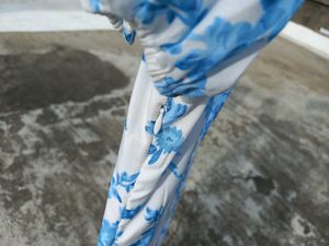 Ditsy-summary Slit Cut Pinteresty Floral Dress r