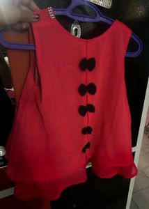 Red Sleeveless Top