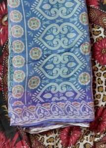 Green &amp; Gray Patterned Saree