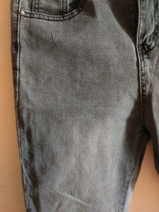 Grey Jeans Very Good Quality And Looks Stylish