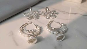 New 2 pairs ofSparkling Silver Tone Earring Set