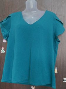 Oversized stylish top