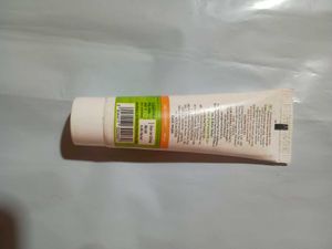 Mamaearth Vitamin C Face Cream