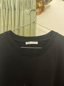 Zara Black Sweatshirt
