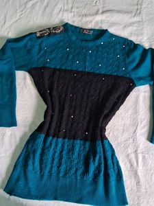 Sweetshirts or woolen top