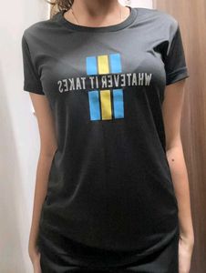 Casual black round-neck t-shirt