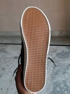 Black Casual Sneakers