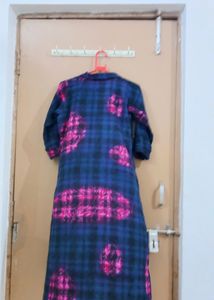 Pure Cotton A-line Kurti With Attached inner.