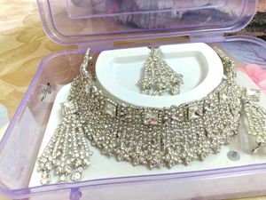 Elegant Silver Jewelry Set