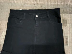 D@22 Size-30 Cargo jeans