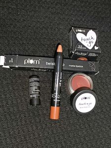 Plum Lipstick &amp; Blush Combo