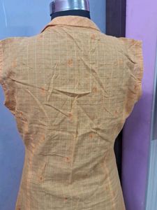 Stylish Sleeveless Top