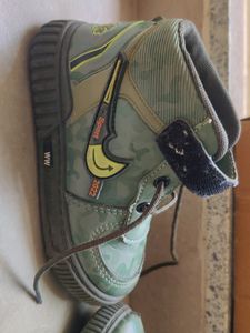 Girl Shoe