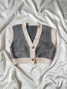 Patterned Knit Vest