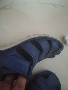 Sandle 6 No
