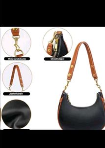 ❣️Chic Shoulder Bag with Chain Detail❣️