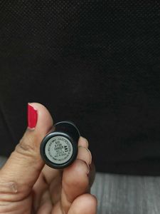 MAC Lipstick- D For danger