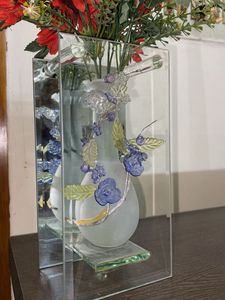 Aesthetic 3D Glass Flower vase- Back In Stock!