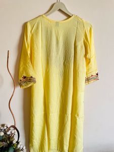 Elegant Embroidered Kurta