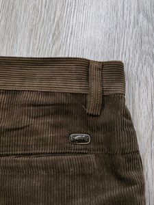 Ma2072 Cinnic Corduroy baggy jeans waist 38 inches