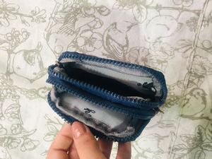 Stylish Patterned Pouch Small Handy To Carry Phone