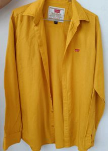 Levi&#39;s Yellow Button-Down Shirt