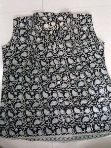 Black Kurti (with sleeve)