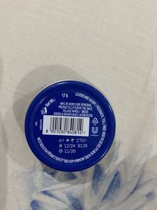 Vaseline Lip Therapy