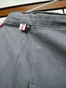 Pure Cotton Ash Colour Xl Pants For Women