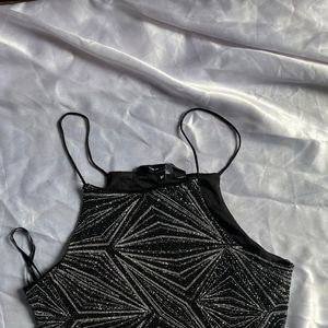 Black Crop top