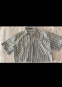 ZARA Oversize cropped Shirt