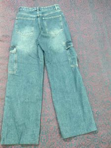 Urbanic Women’s Cargo Jeans –