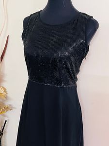 Branded Round Neck Polyester Women&#39;s Maxi Dress