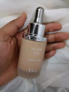 Diorskin Nude Air Serum Foundation (IVORY)