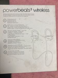WIRELESS EAR PHONES