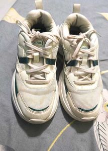 Campus Raise Sneakers For Women (White, 4)