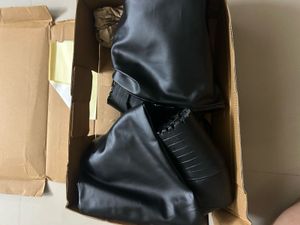 Stylish Black Thigh-High Platform Boots