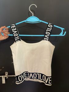 Cute White Crop Top😍😍