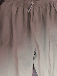 60%cotton 40%polyster Bermuda With Side Design
