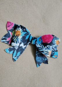 Soft Velvet Faux Leather Hairbow Clip