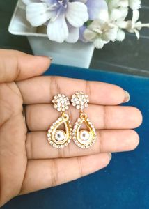 Beautiful Earnings To Schools And Colleges