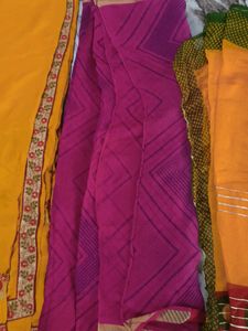 Assorted Women's Sarees Pack of 3😍❤️