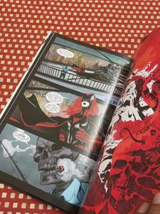 Batwoman Vol. 4 Comic Hardcover