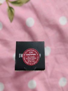 Swiss Beauty Lipstick