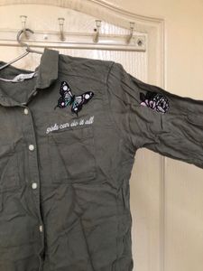 Olive H&amp;M Crop Shirt