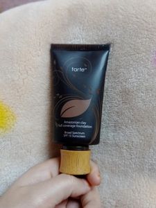 Ththis is tarte's foundation, use it only on